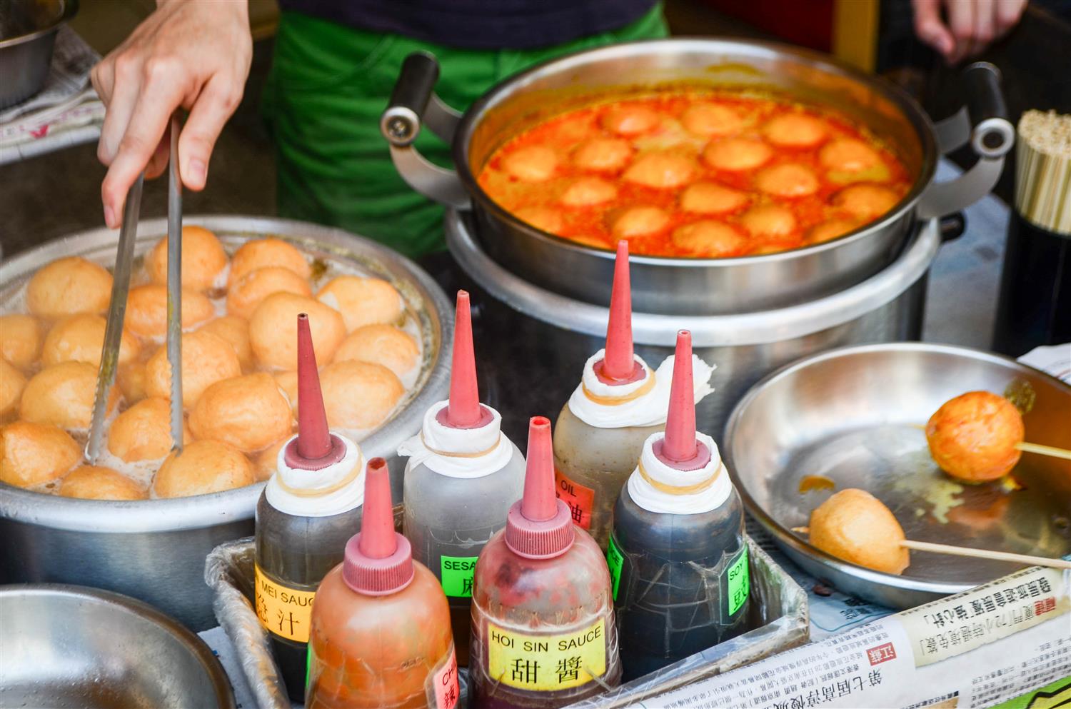Giant curry fish balls in Cheung Cha